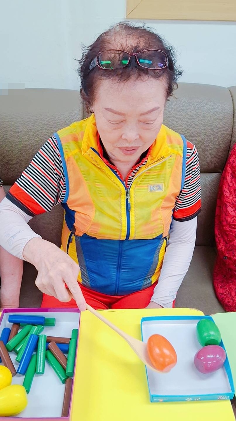 00 03 35838_0-crop.jpg