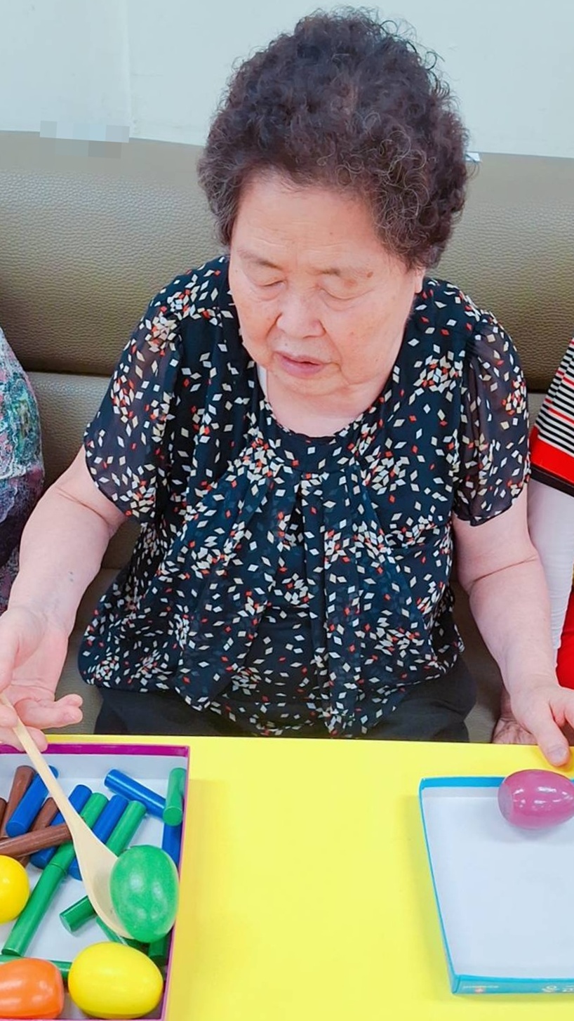 00 02 35834_0-crop-crop.jpg